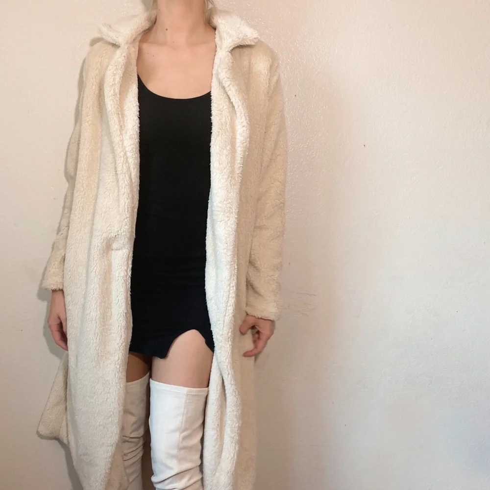 Long Lightweight Sherpa Coat - Picture 2 of 3